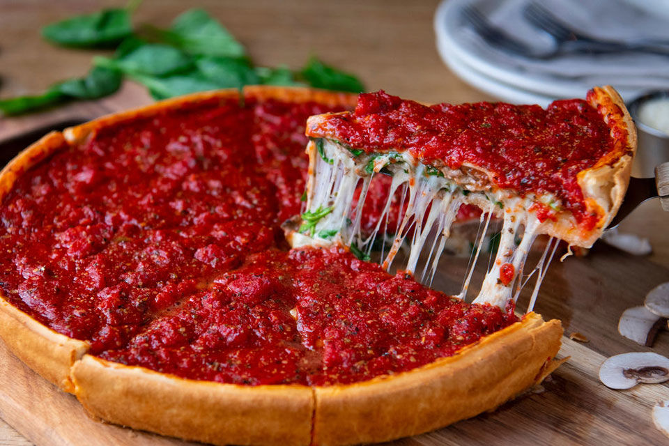 Zachary's-Chicago-Pizza-_-Carrie-Gueman1.jpg